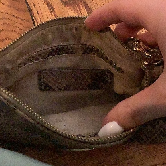 Michael Kors snakeskin wallet wristlet - Picture 4 of 4